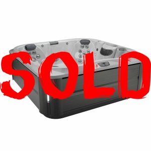 Sold Jacuzzi Hot Tub